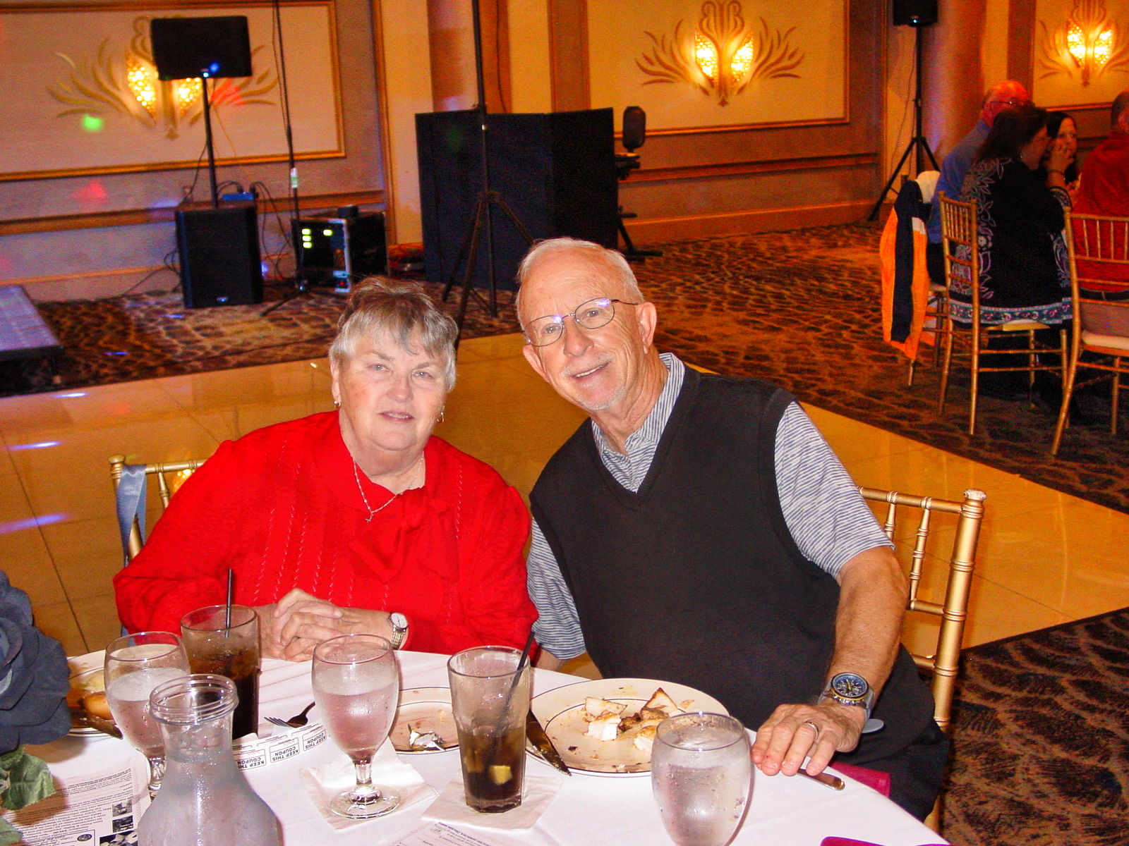 ./Gallery/2025 Legends Live Dinner Show/DSC00559.jpg